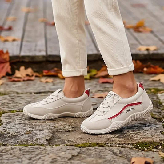 👟【35-40】Ženske tenisice njemačkog stila s okruglim vrhom – lagane, prozračne, ravne, cipele za svaki dan – klasičan bijeli dizajn